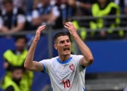 开云APP-捷克队取得惊险胜利，晋级欧锦赛四强比赛