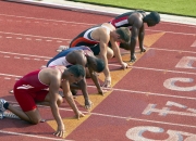 开云官方app入口-英超争冠之夜，米切尔攻防两端的统治艺术