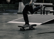 开云体育app-赛道上的篮球传奇，当约基奇在F1揭幕战接管比赛