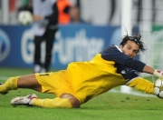 开云体育在线-街道上的法老之怒，F1埃及站强压哥伦比亚新星的焦点之战