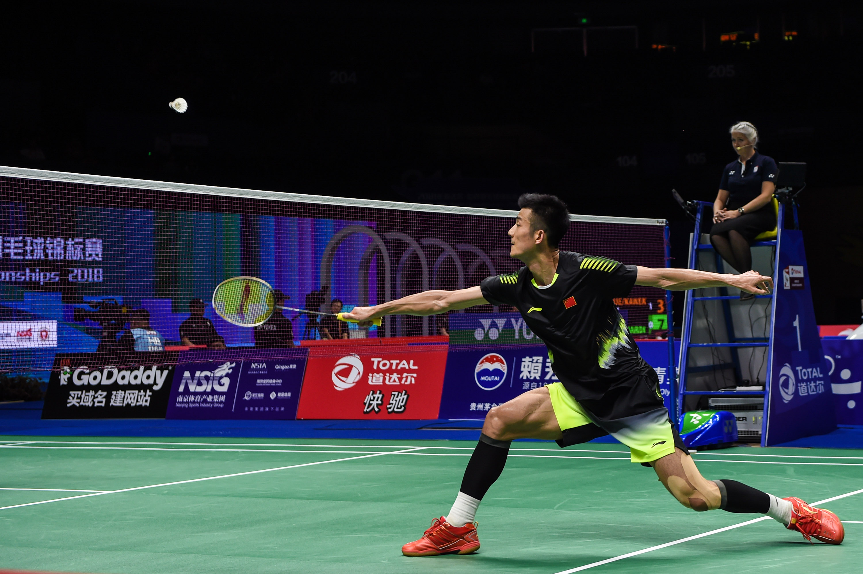 丹麦羽毛球队强势马来西亚羽毛球队，谌龙爆发神勇的简单介绍