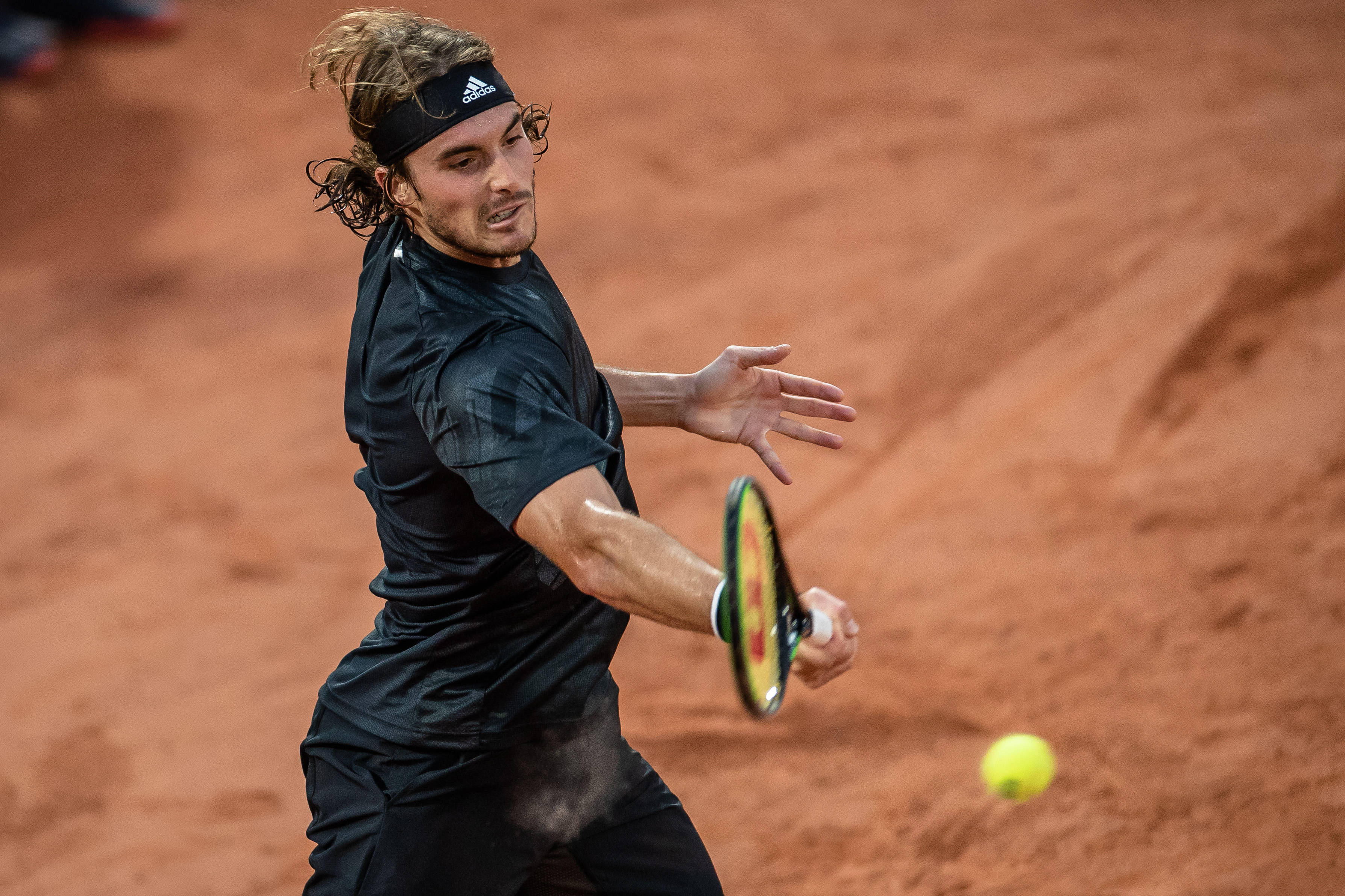 关于世界网球队碾压日本网球队,西西帕斯一己之力扛起全队的信息 关于世界网球队碾压日本网球队,西西帕斯一己之力扛起全队的信息