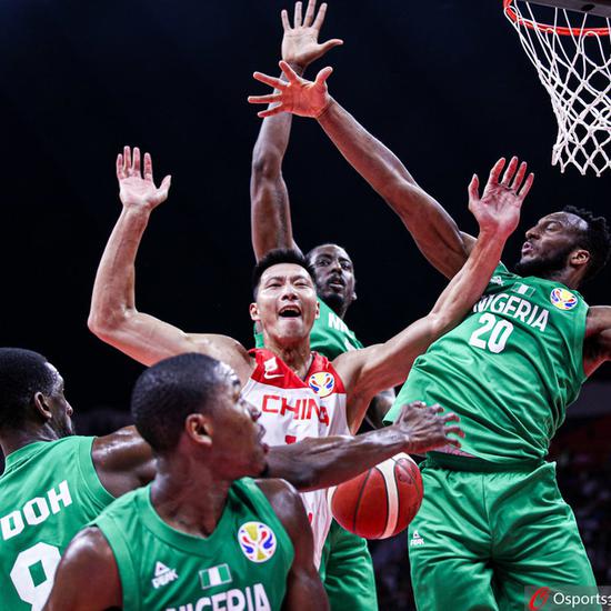 法国男篮完胜尼日利亚男篮，克莱关键制胜的简单介绍