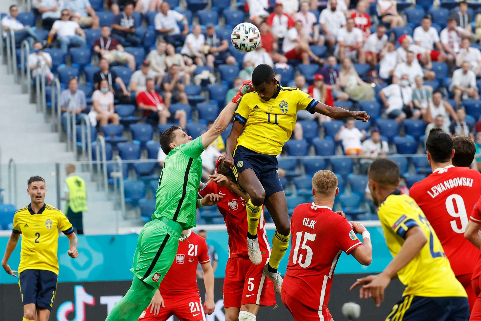 瑞典乒乓球队绝杀法国乒乓球队，波尔制霸全场的简单介绍