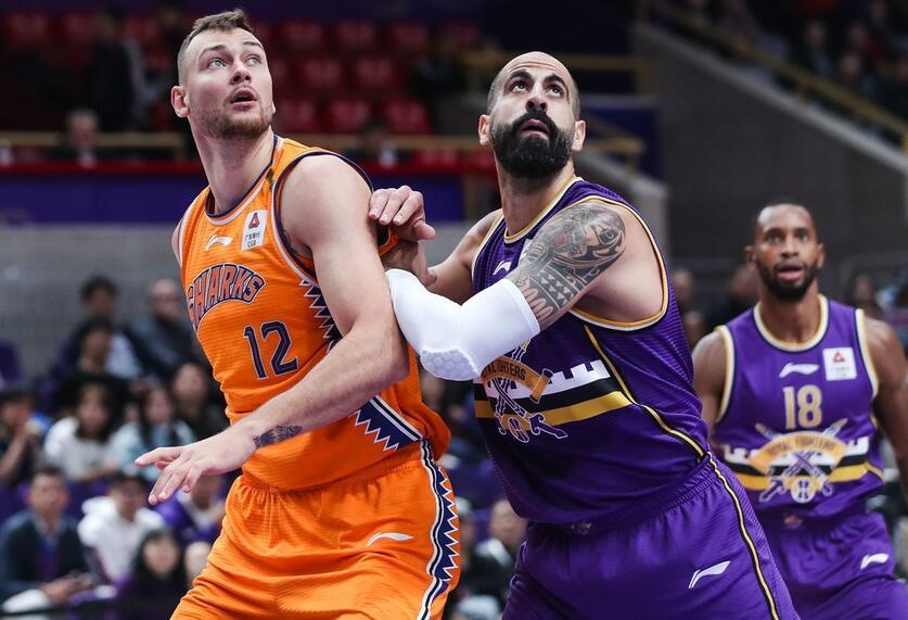 巴伦西亚教练遭遇执教困难，压力山大的简单介绍