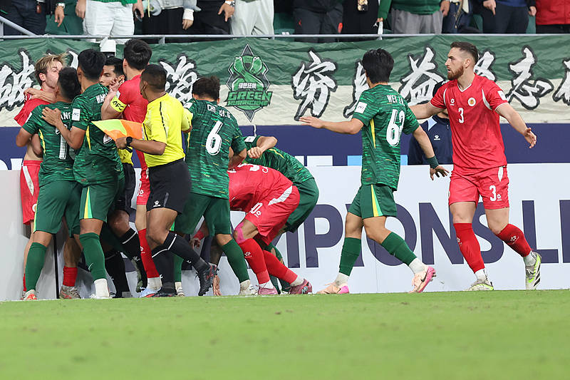 国内顶级足球联赛的胜负之争悉数展现