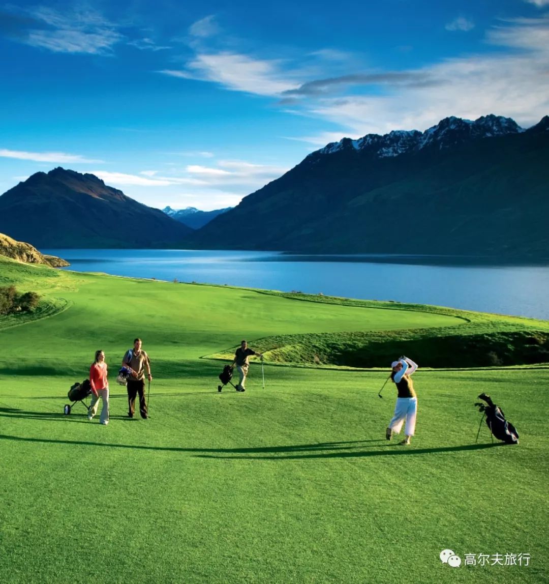 包含瓦开亚火焰队在比赛中展现出色球技的词条