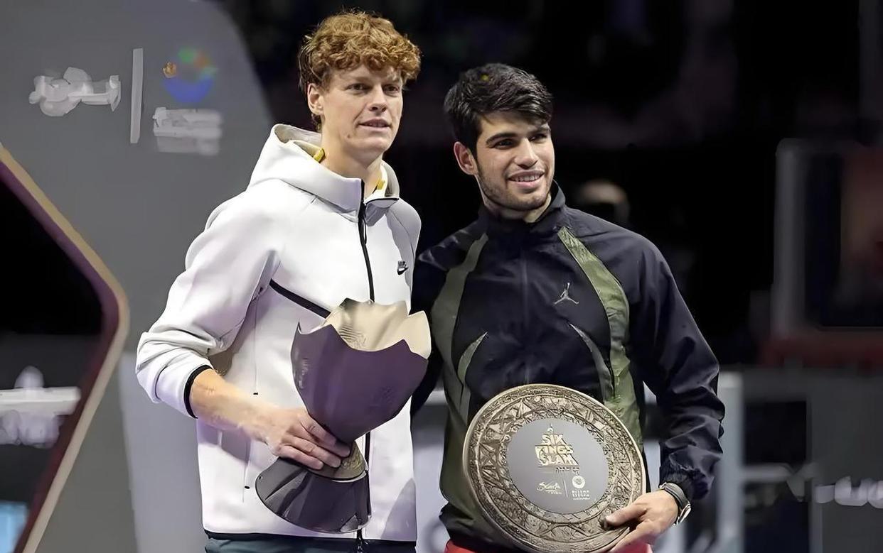 包含温网逆转蒙特卡洛大师赛，辛纳惊艳四座的词条