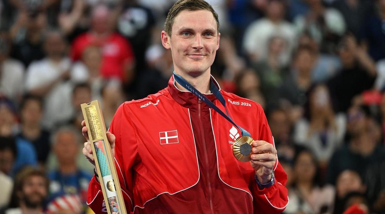 关于日本队翻盘马来西亚队,安赛龙高光表现的信息 关于日本队翻盘马来西亚队,安赛龙高光表现的信息