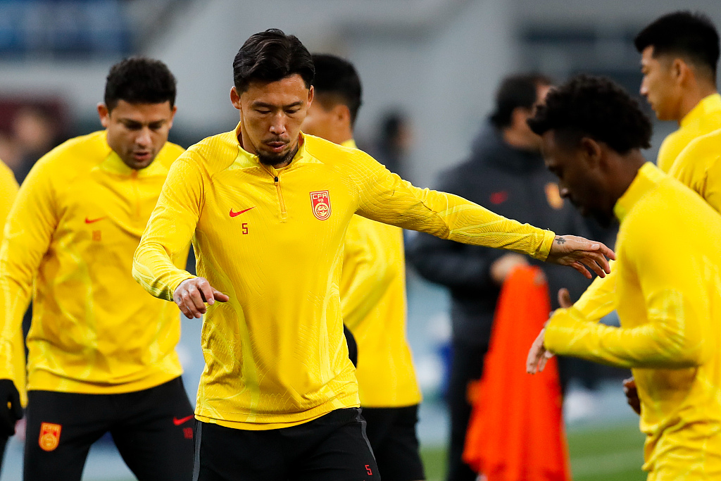 印尼队险胜日本队，黄鸭组合惊艳四座的简单介绍