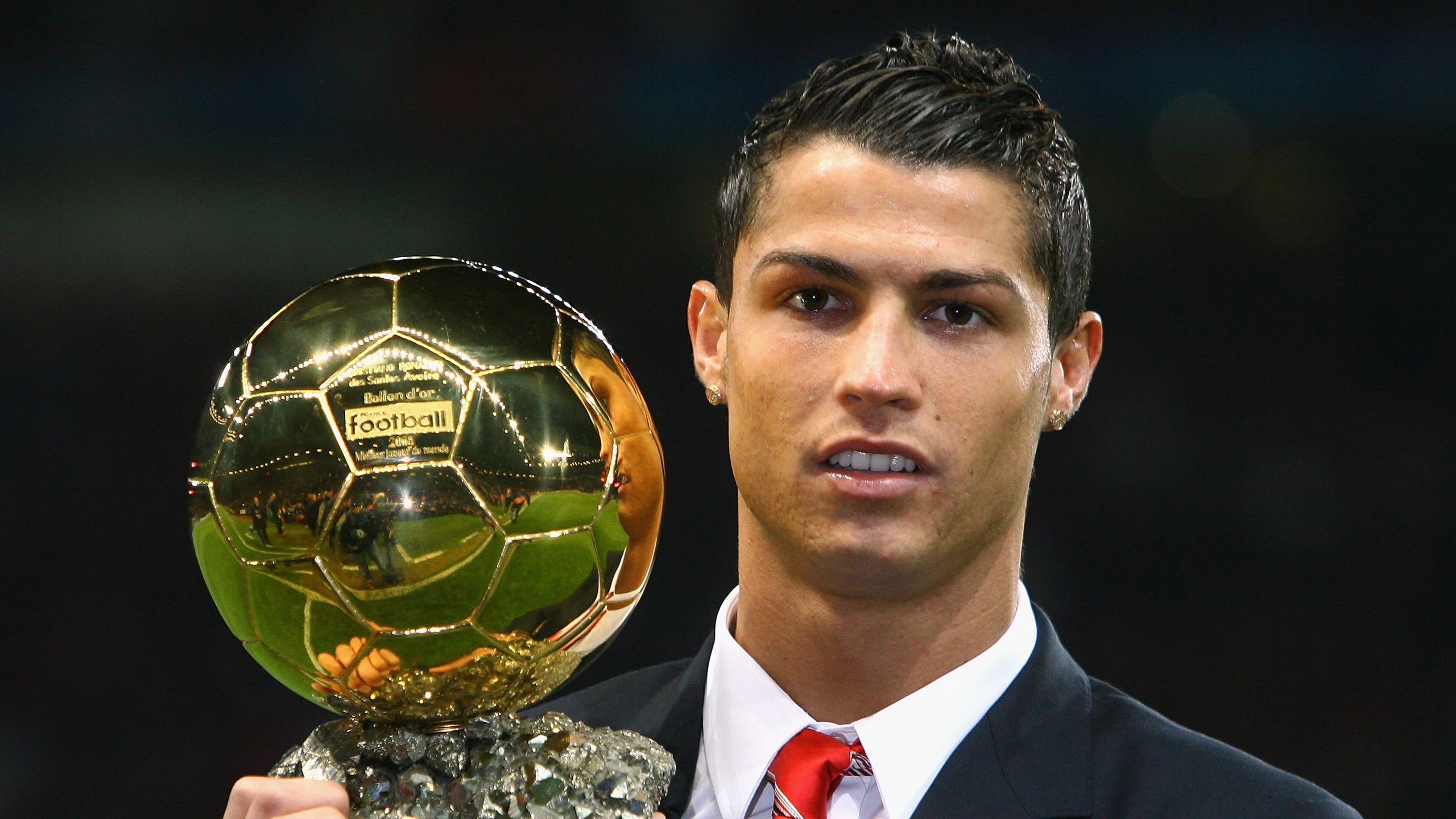 迪巴拉爆发，委内瑞拉速胜卡塔尔，南美足球的胜利与亚洲的挑战