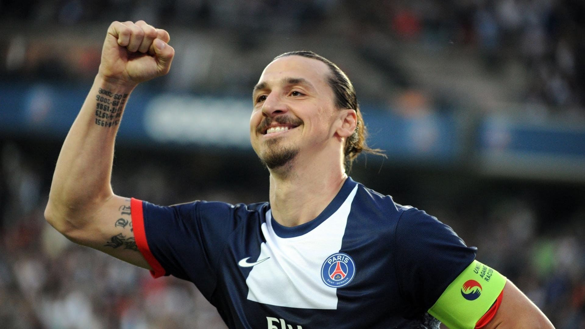 奥亚尔萨瓦尔爆发破僵局，皇马式冲击波冲垮丹麦堡垒