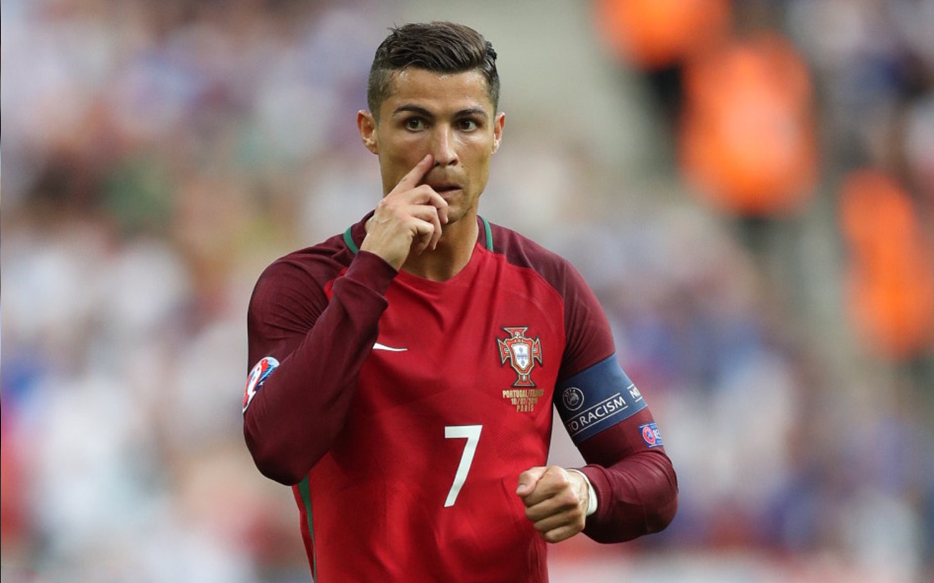 灰熊防守锁死雄鹿,爱德华兹成为关键先生